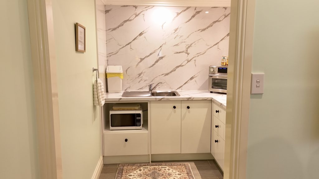 Kitchenette with fridge, microwave and coffee facilities